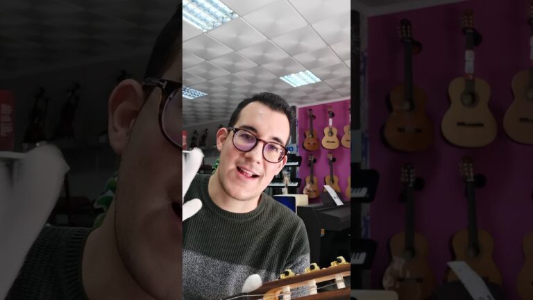 Clases de guitarra para principiantes en Roquetas de Mar: D&oacute;nde encontrarlas