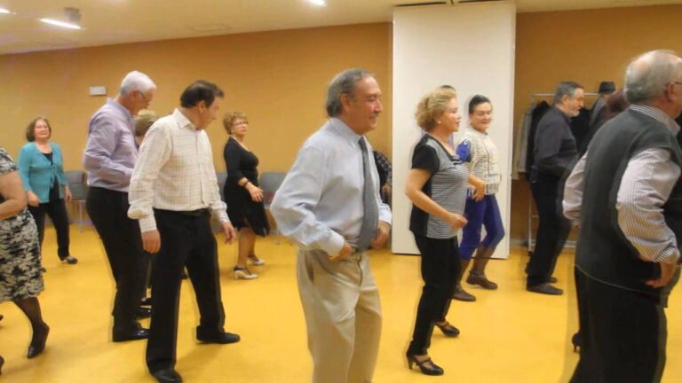 Actividades divertidas para grupos de amigos en Roquetas de Mar