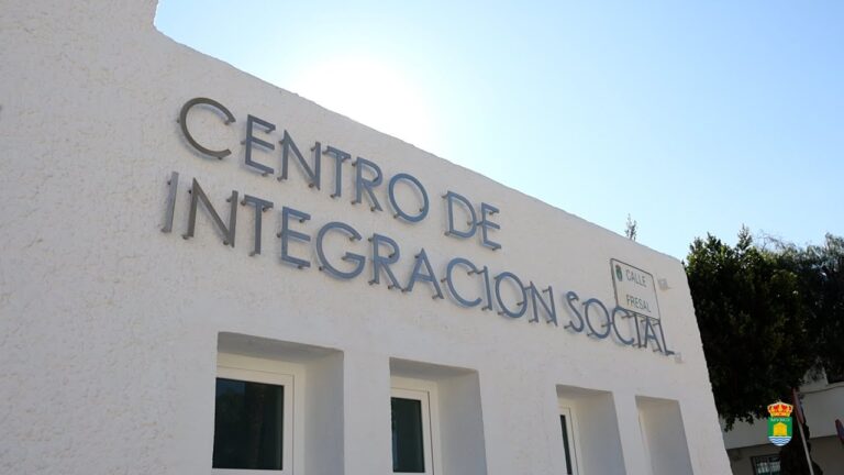 Centros de Ocio para Jóvenes en El Parador de las Hortichuelas